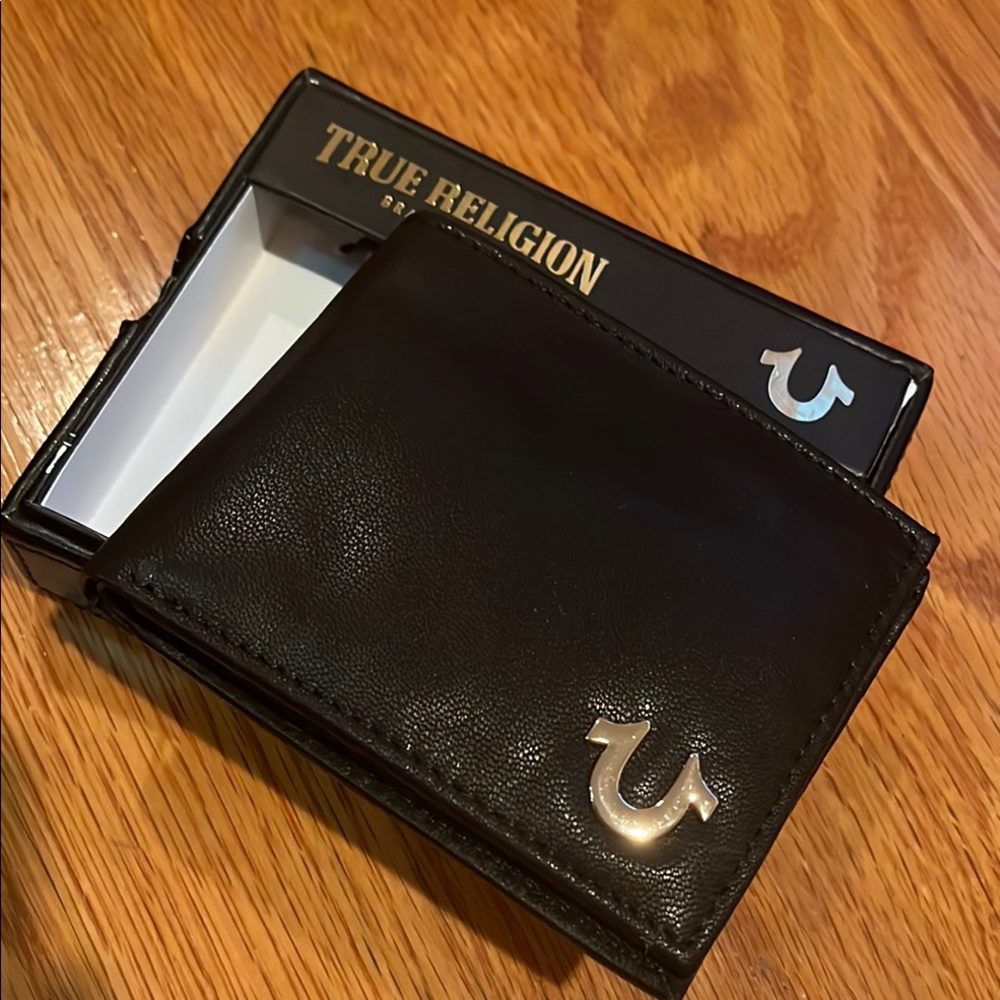 True Religion Black Key Card Holder Sleek Design